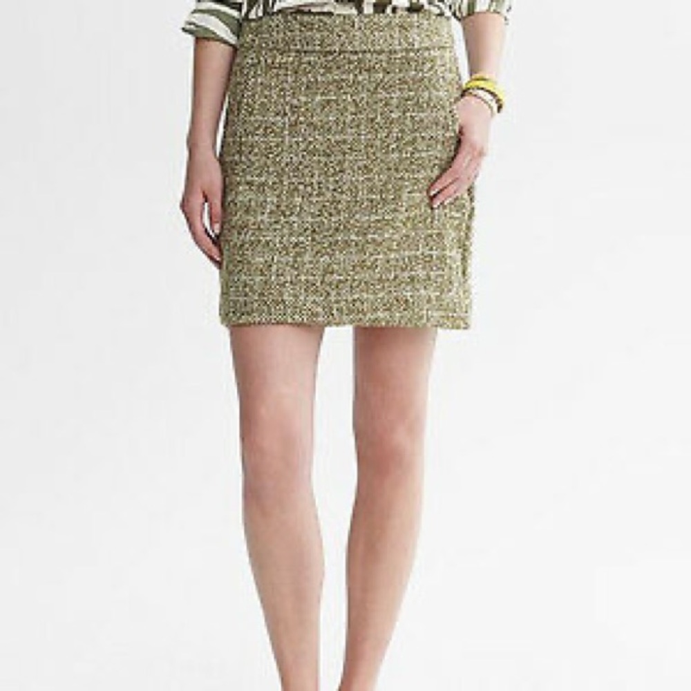 Banana Republic Olive Green Tweed Skirt